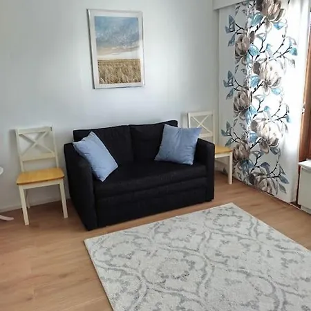 Apartment Rt Asunto, Sauna, Terassi Ja Autokatos Jalasjarvi