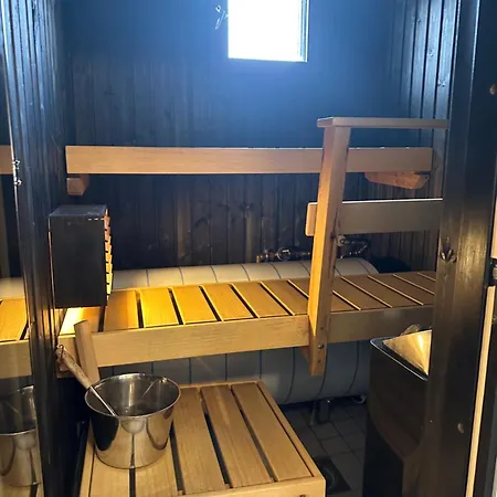 Apartment Rt Asunto, Sauna, Terassi Ja Autokatos Jalasjarvi