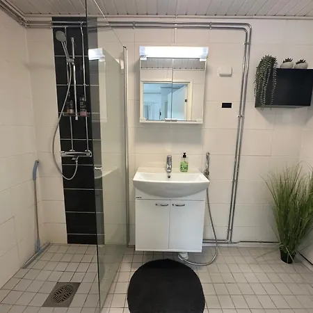 Huoneisto Rt Asunto, Sauna, Terassi Ja Autokatos